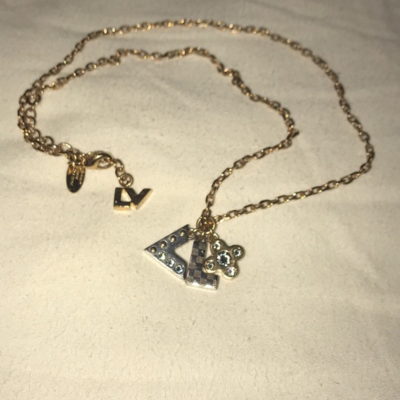 Louis Vuitton necklace - Picture 1 of 1
